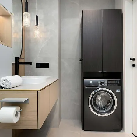 Modern Potrzask - Ac, Terrace & Parking By Renters