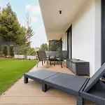 Apartment Modern Potrzask - Ac, Terrace & Parking By Renters